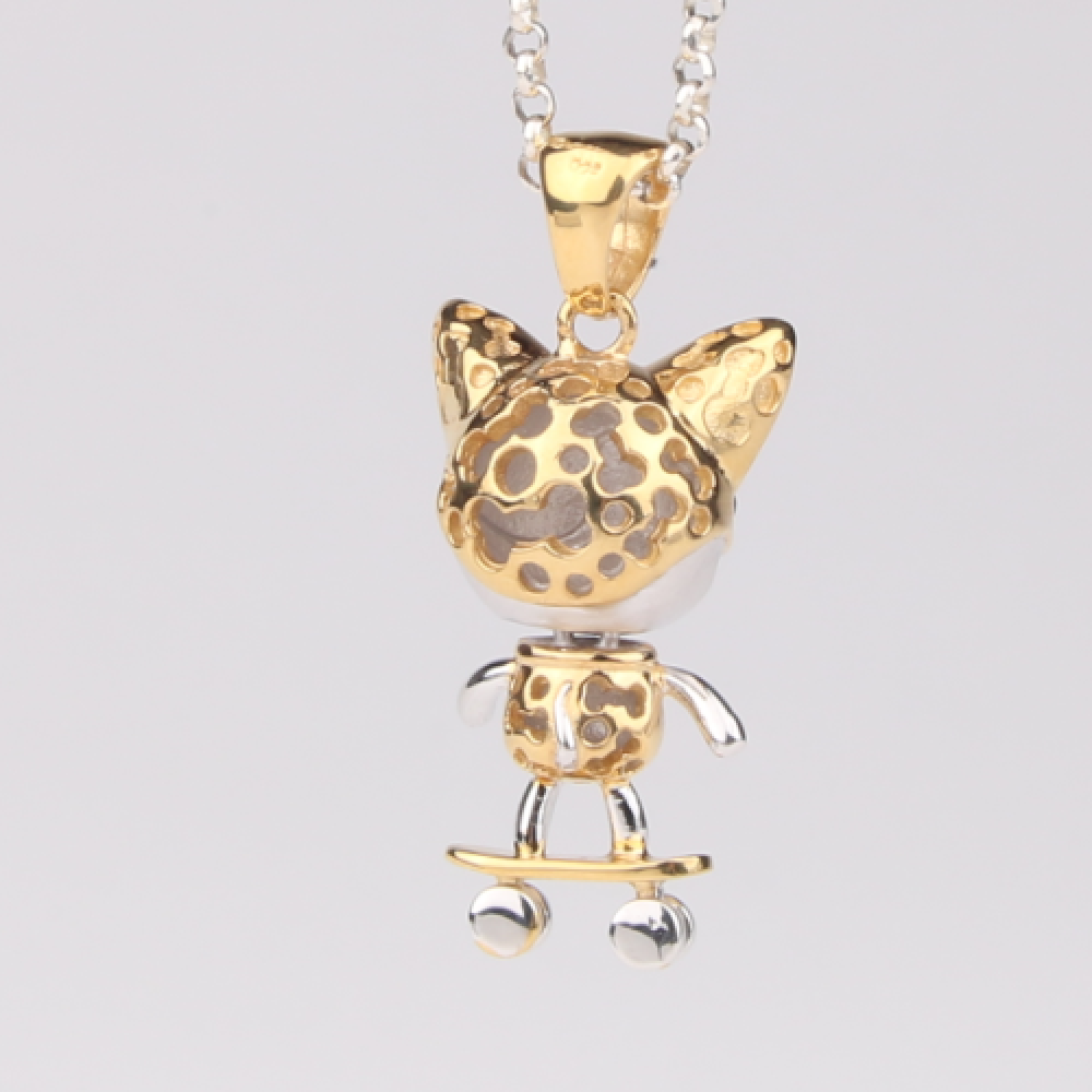 Skateboarding Chihuahua pendant