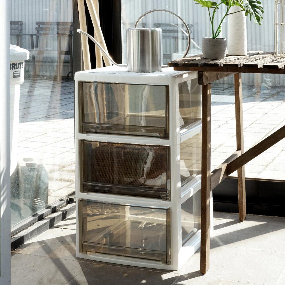 Max transparent chest of drawers