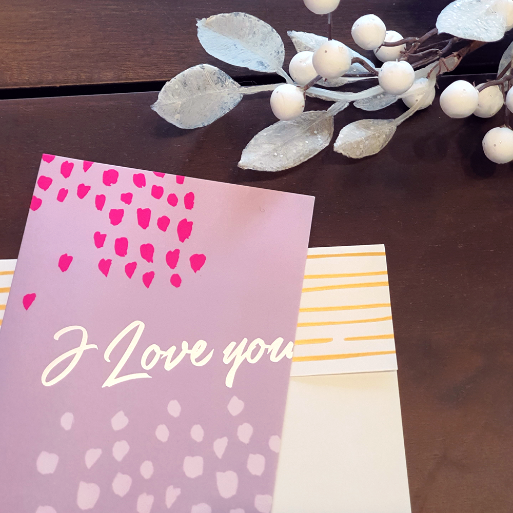 Flying hydranges Love Card