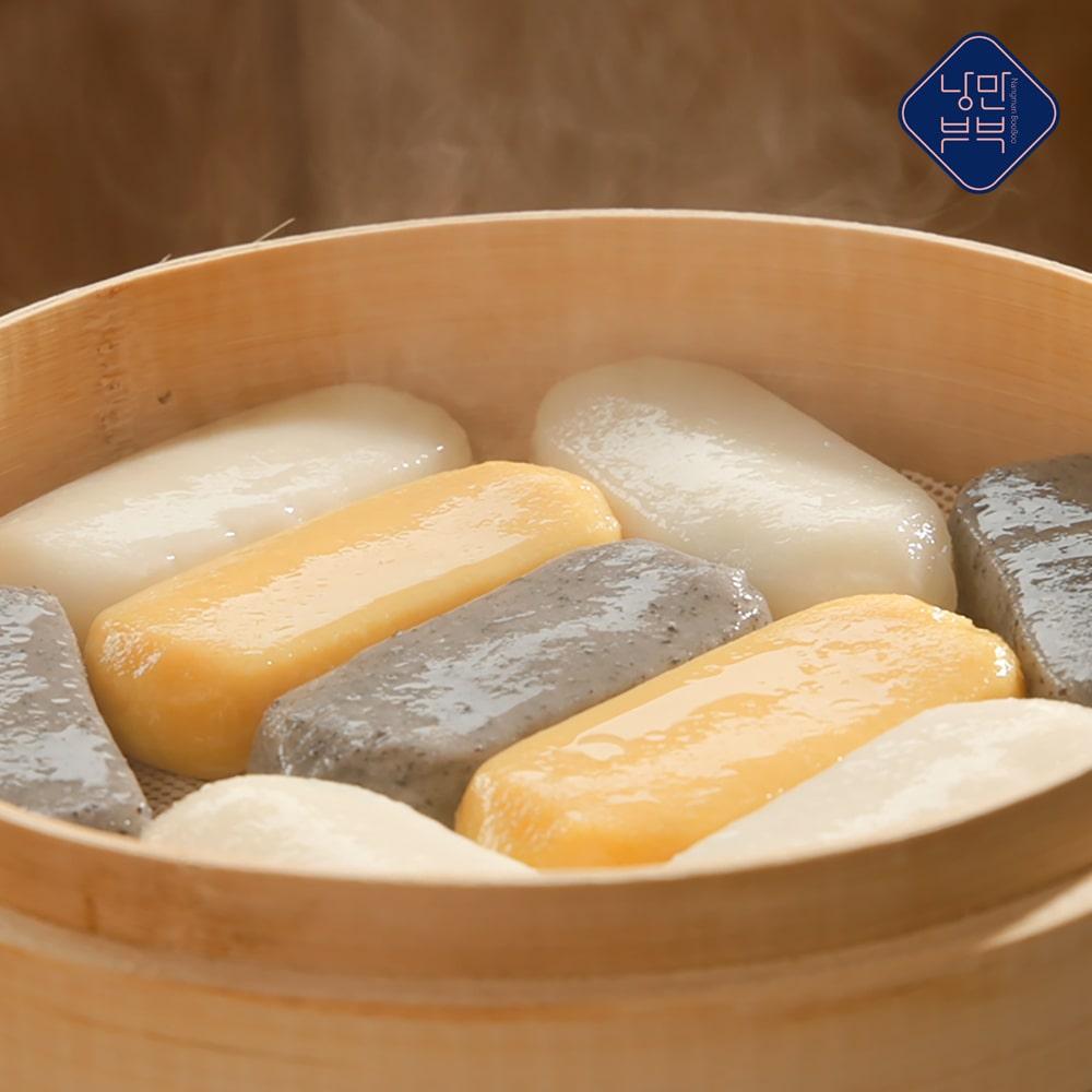 Grilled Cheese tteok bar